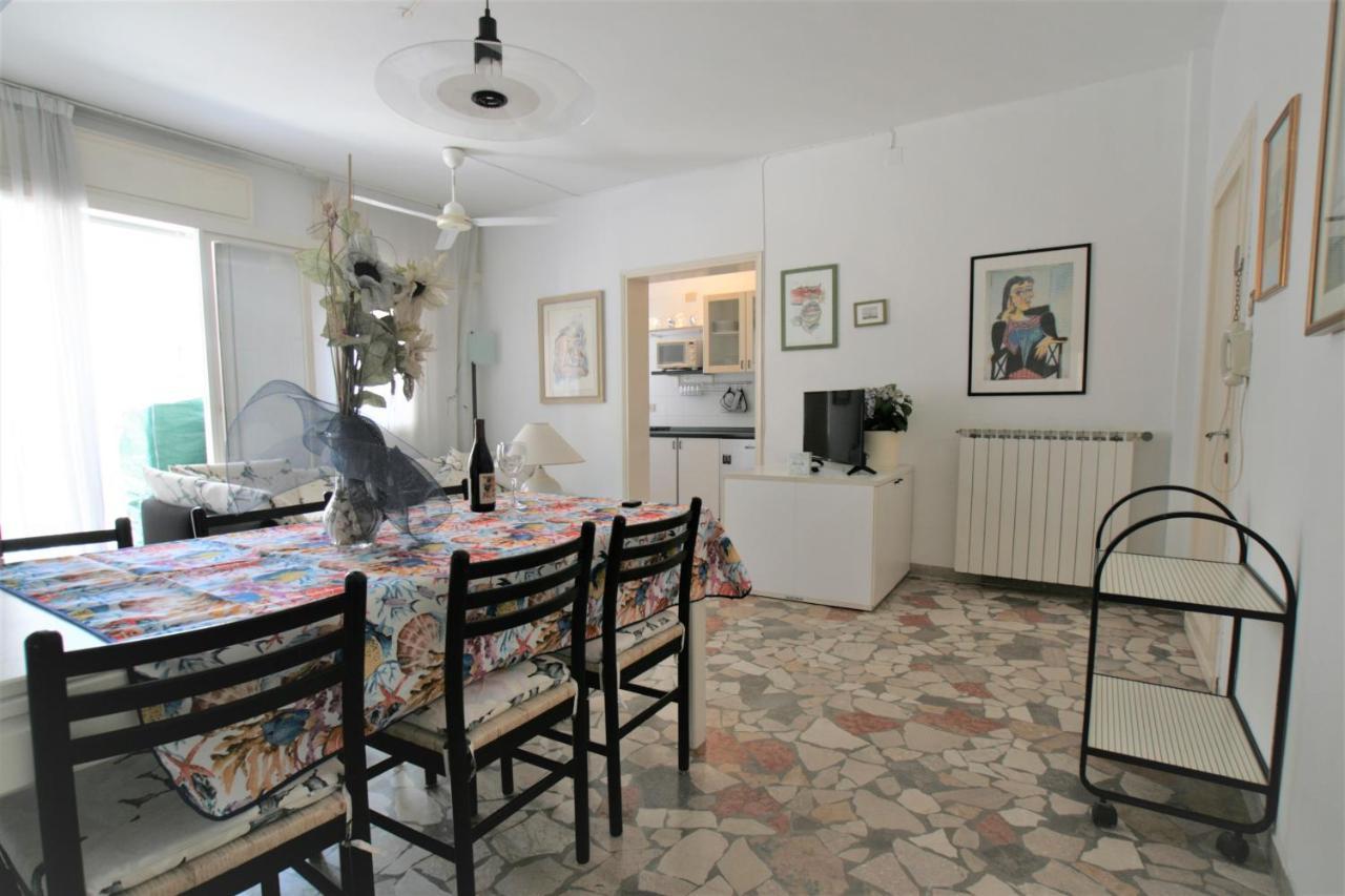 Ferienwohnung Flavia Lido di Jesolo Exterior foto